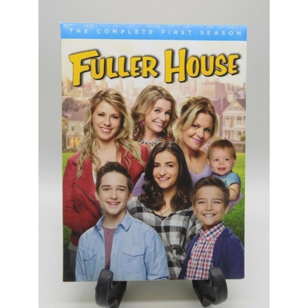Fuller‎ House The First Season DVD